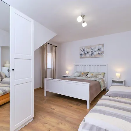 Apartment Awesome In With Wi-fi *