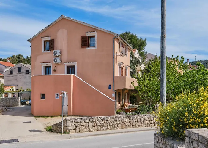 Stunning In Apartman Mali Losinj